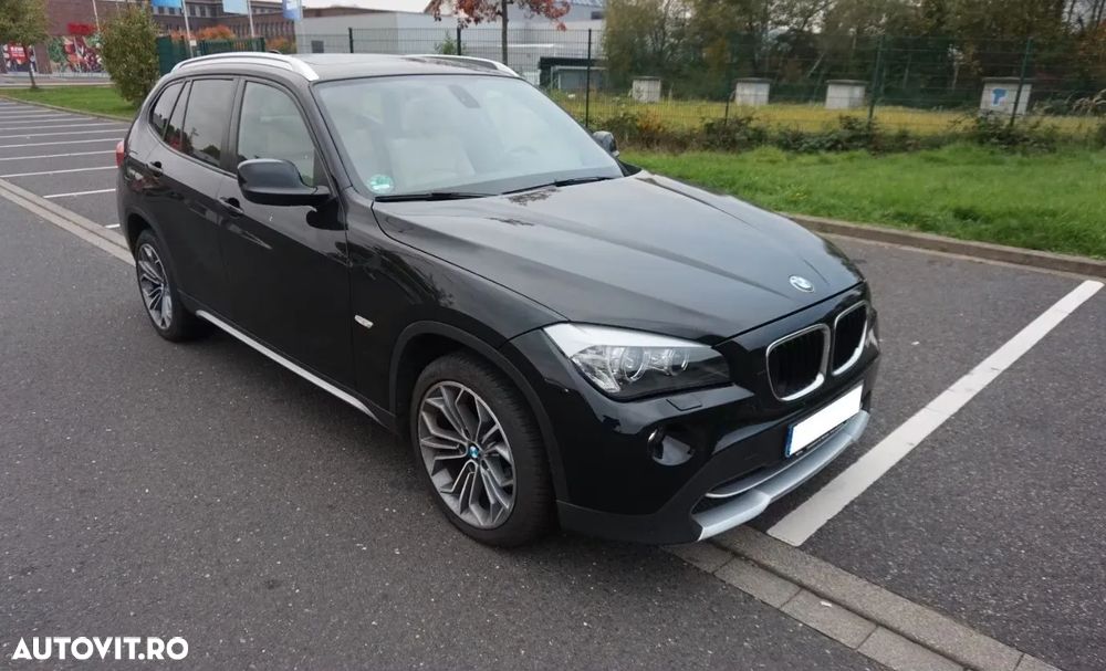 BMW X1 xDrive20d Aut. Sport Line - 2