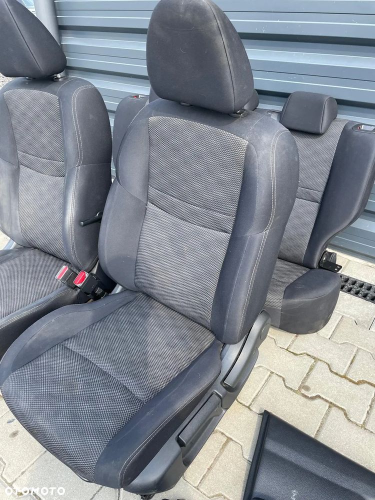 NISSAN QASHQAI II J11 FOTELE WNĘTRZE PRZEKŁADKA DUŃCZYKA - 5