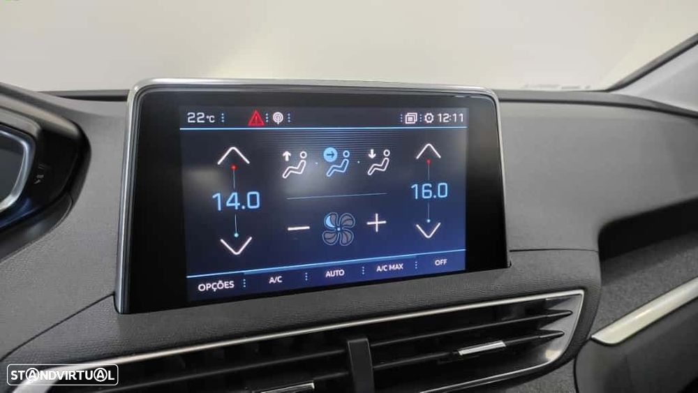 Peugeot 3008 1.2 PureTech Allure EAT8 - 31