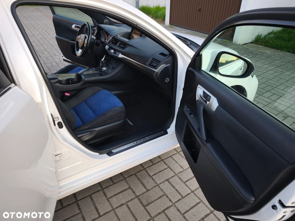 Lexus CT F SPORT - 25