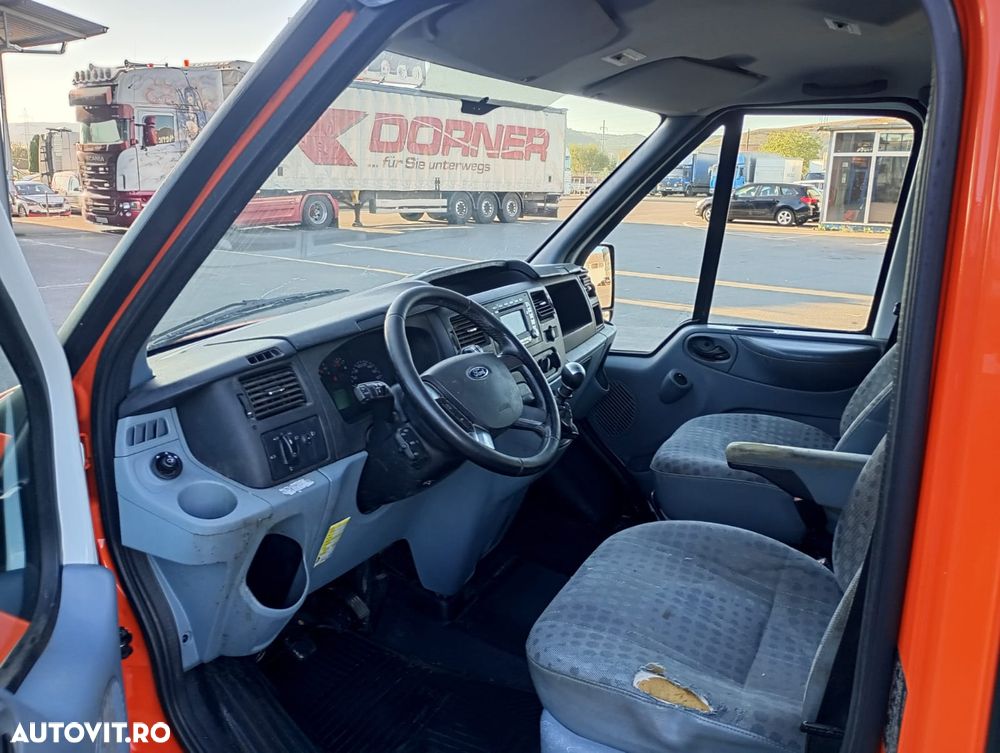 Ford Transit Turneo - 7