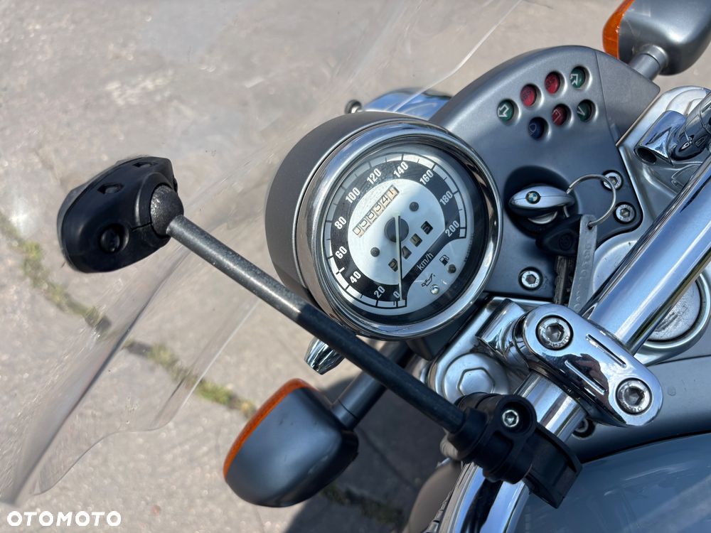 BMW R - 9