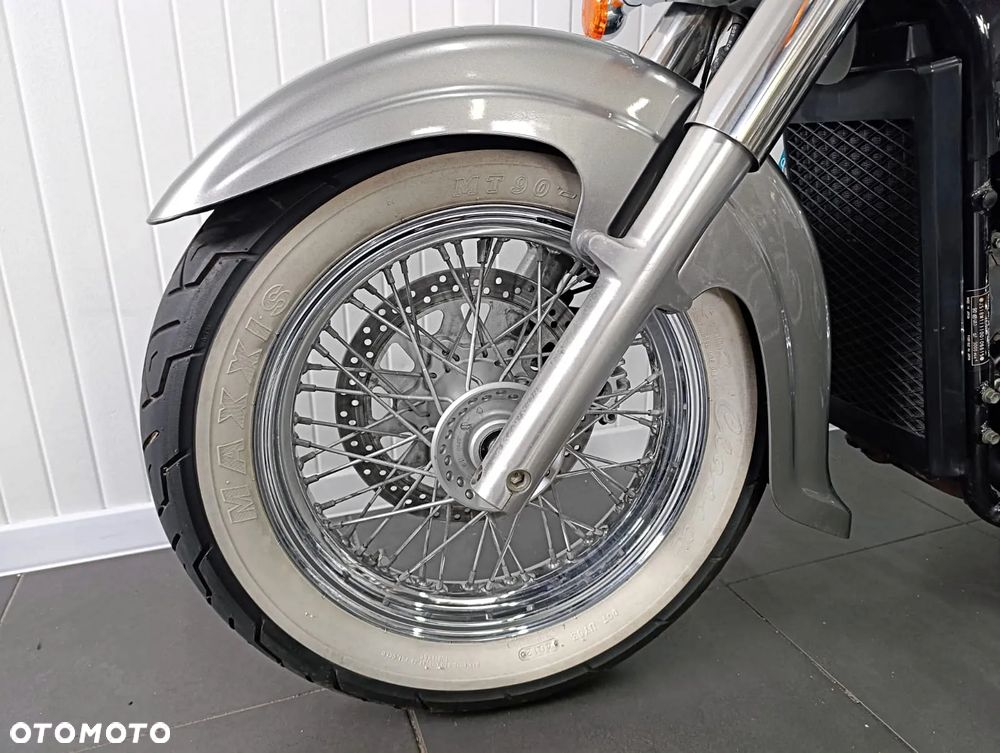 Suzuki VL 800 Volusia - 9
