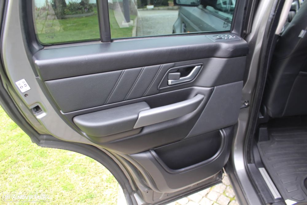 Land Rover Range Rover Sport 2.7 TDV6 HSE - 19