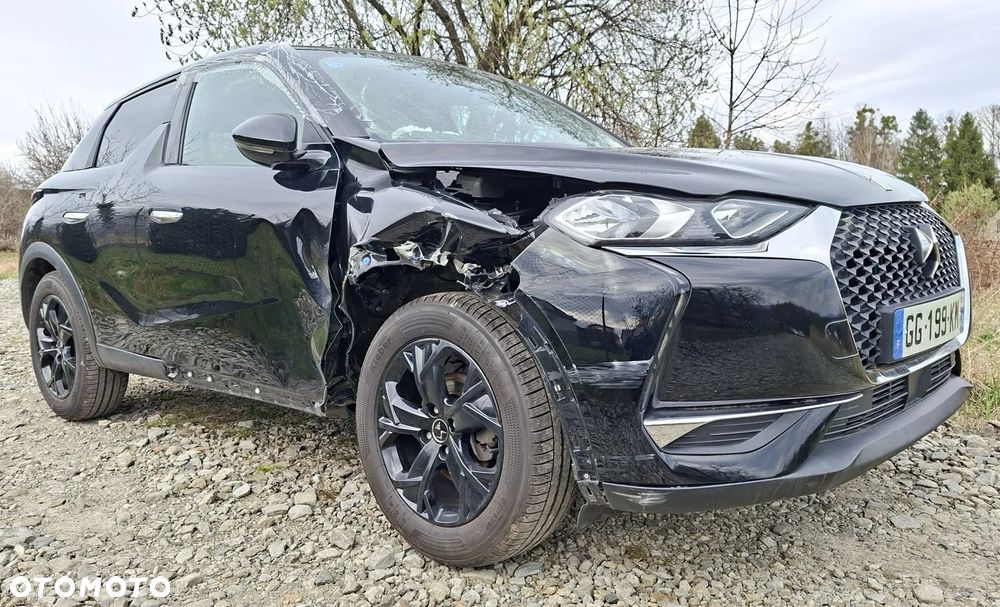 DS Automobiles DS 3 Crossback PureTech 100 Bastille - 34