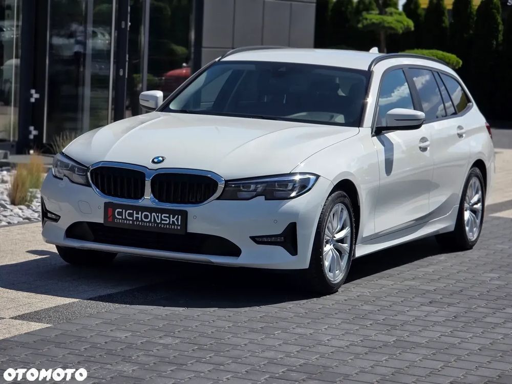 BMW Seria 3 318i Sport - 2
