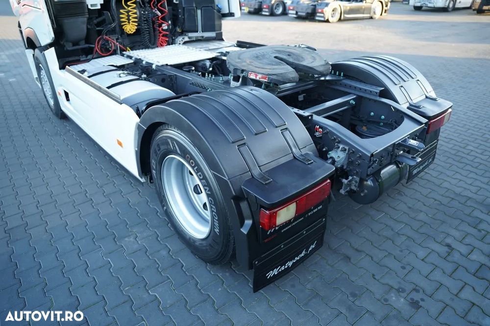 Renault T HIGH 520 / I-PARK COOL / EURO 6 - 13