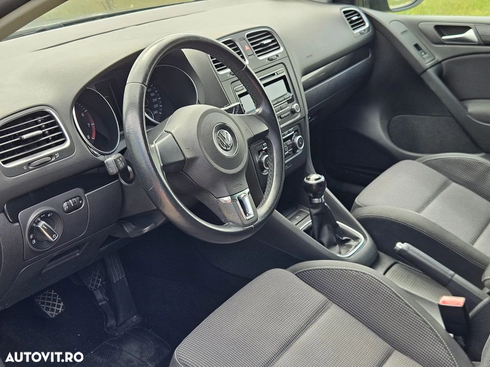 Volkswagen Golf - 4