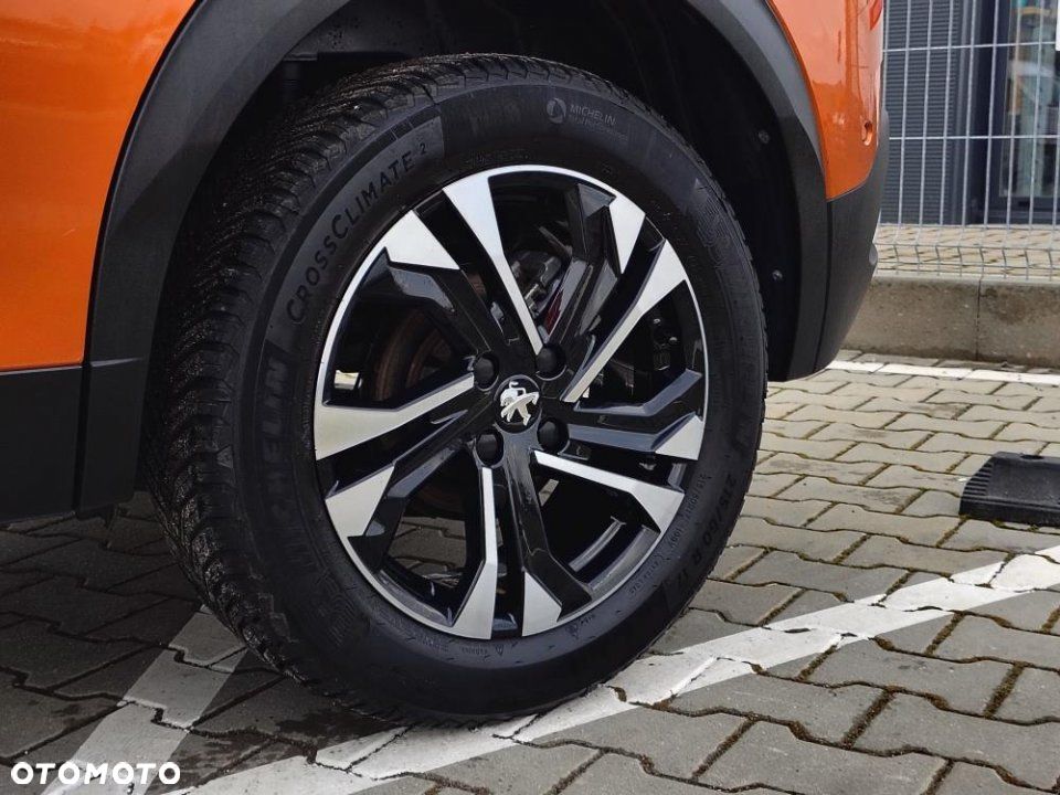 Peugeot 2008 - 10