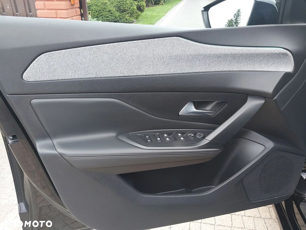 Peugeot 308 - 12