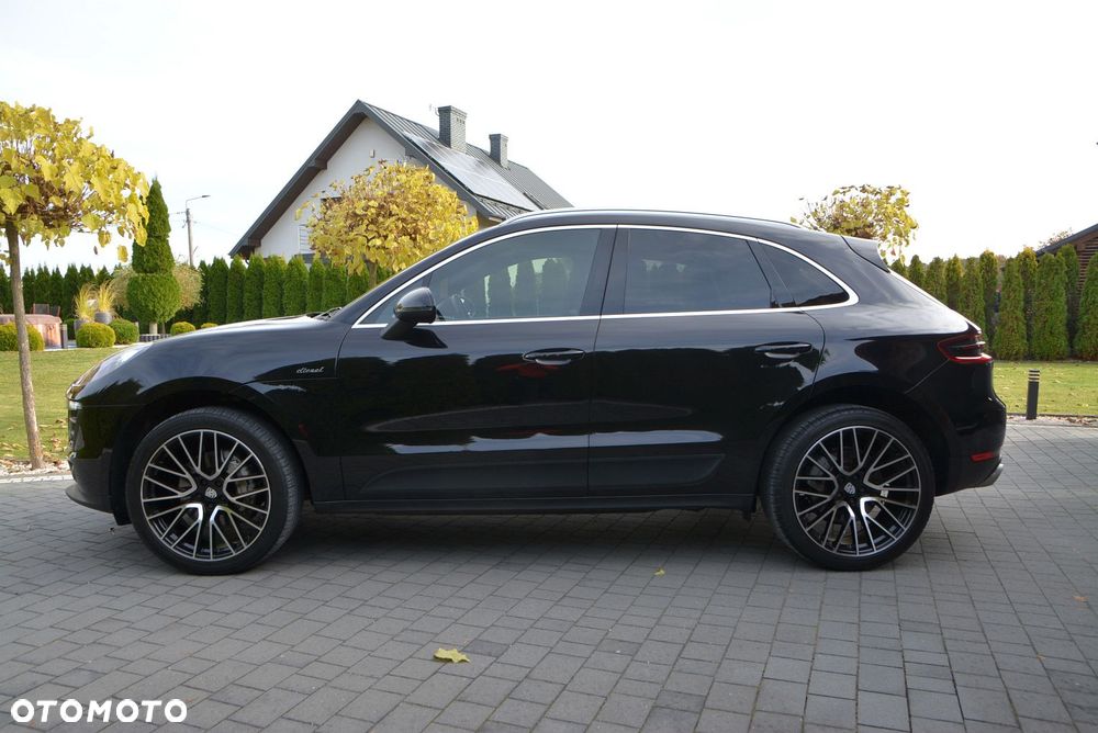 Porsche Macan - 13