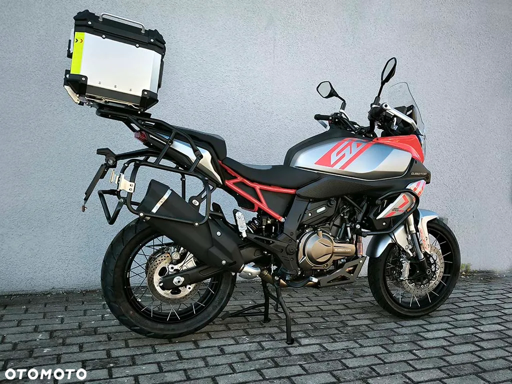QJMOTOR SRT 600SX - 14