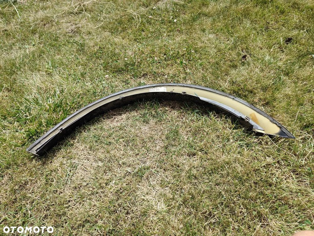 MERCEDES ML W164 AMG LISTWA Błotnika Tylnego Na Tylny Błotnik AMG 197 - 21