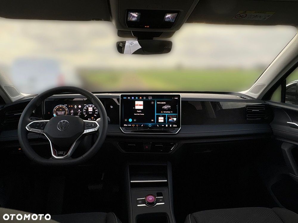 Volkswagen Tiguan - 10