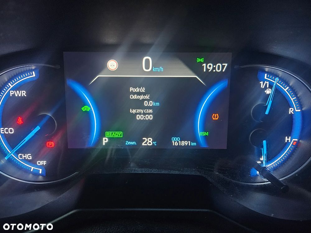 Toyota RAV4 - 22