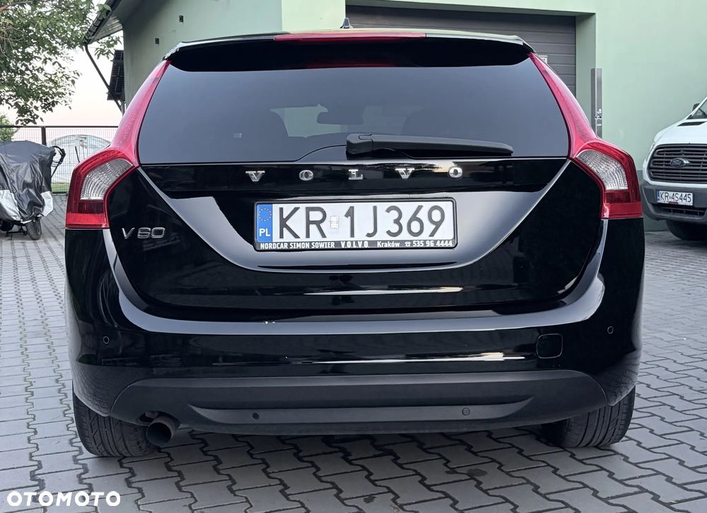 Volvo V60 D3 Summum - 4