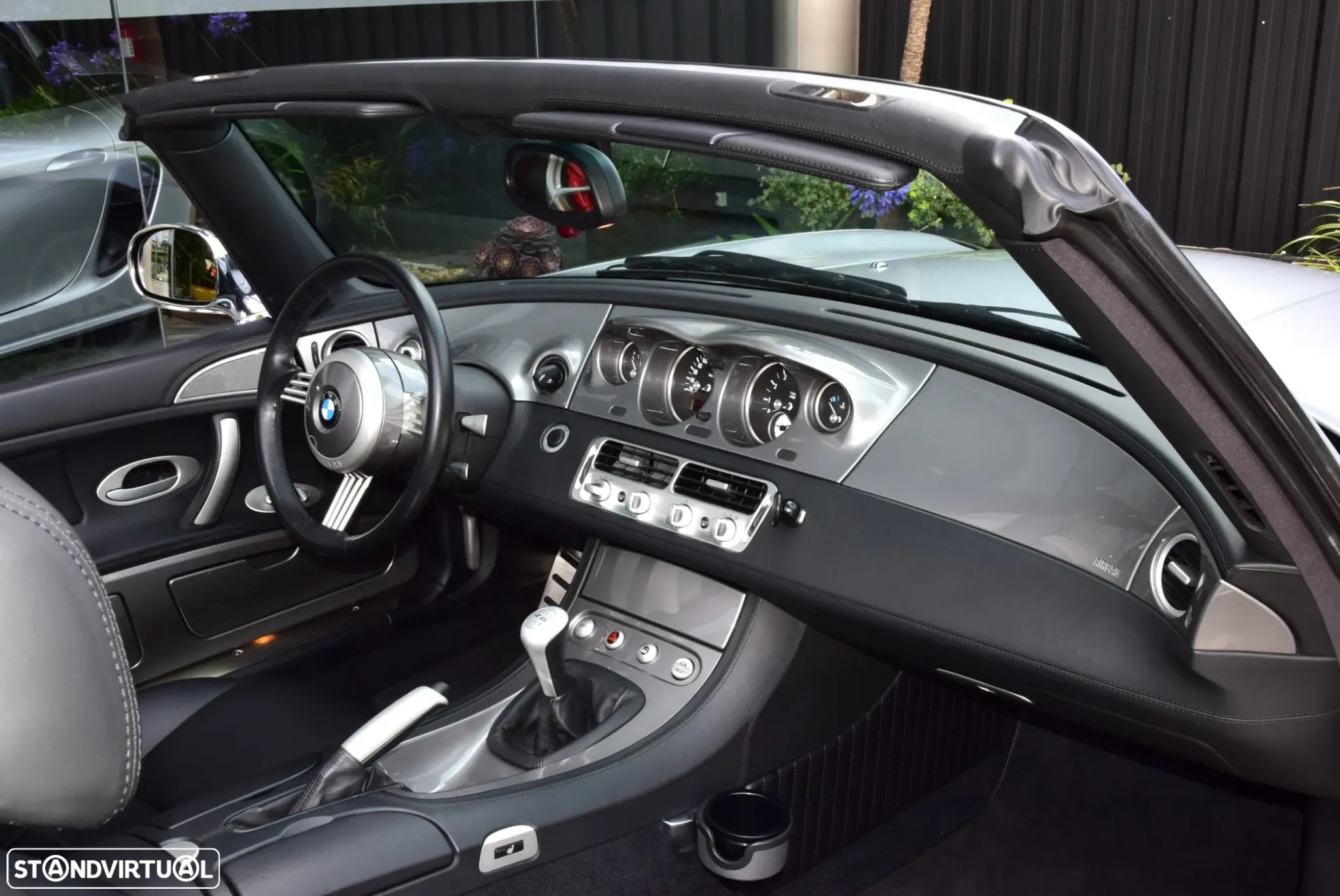 BMW Z8 Standard - 31