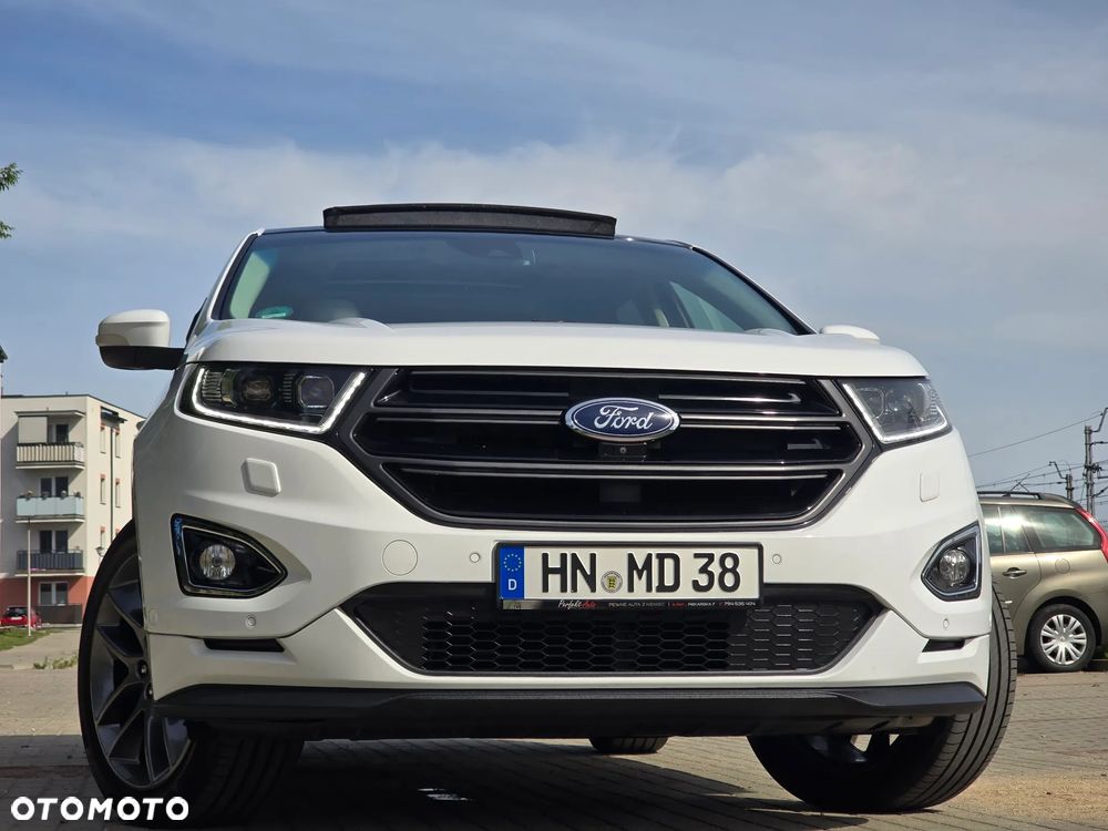 Ford Edge 2.0 TDCi Bi-Turbo 4x4 ST-LINE - 36