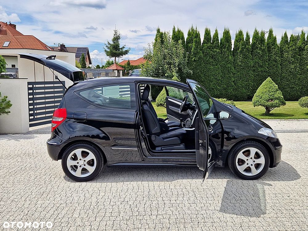 Mercedes-Benz Klasa A 170 Avantgarde Edition 10 - 17