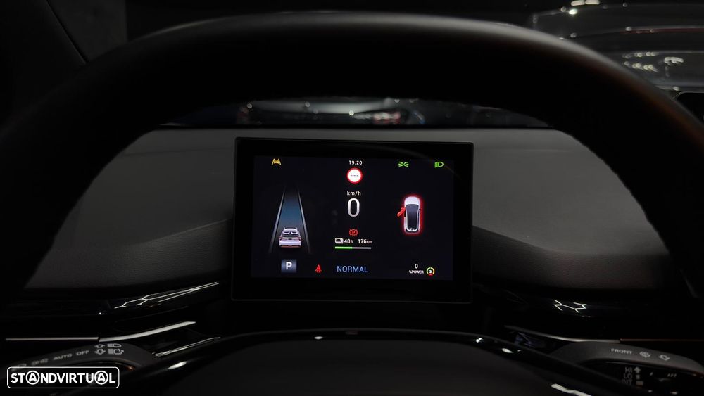 MG MG4 4 Luxury 64 kWh - 18