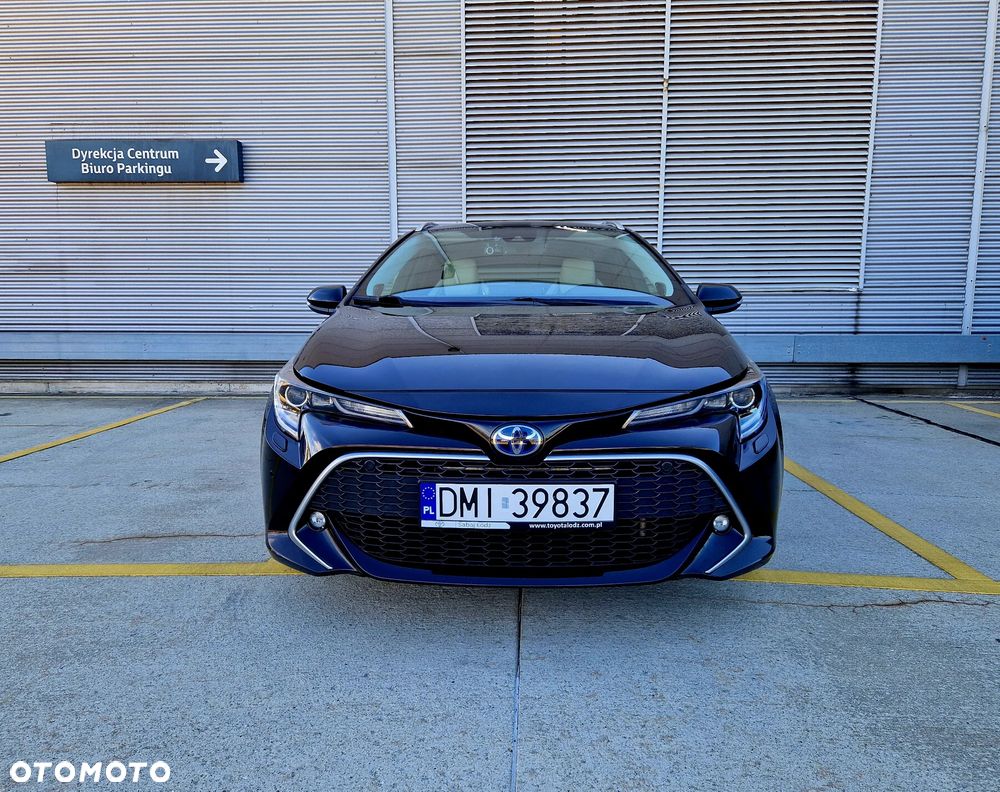 Toyota Corolla 2.0 Hybrid Executive - 9