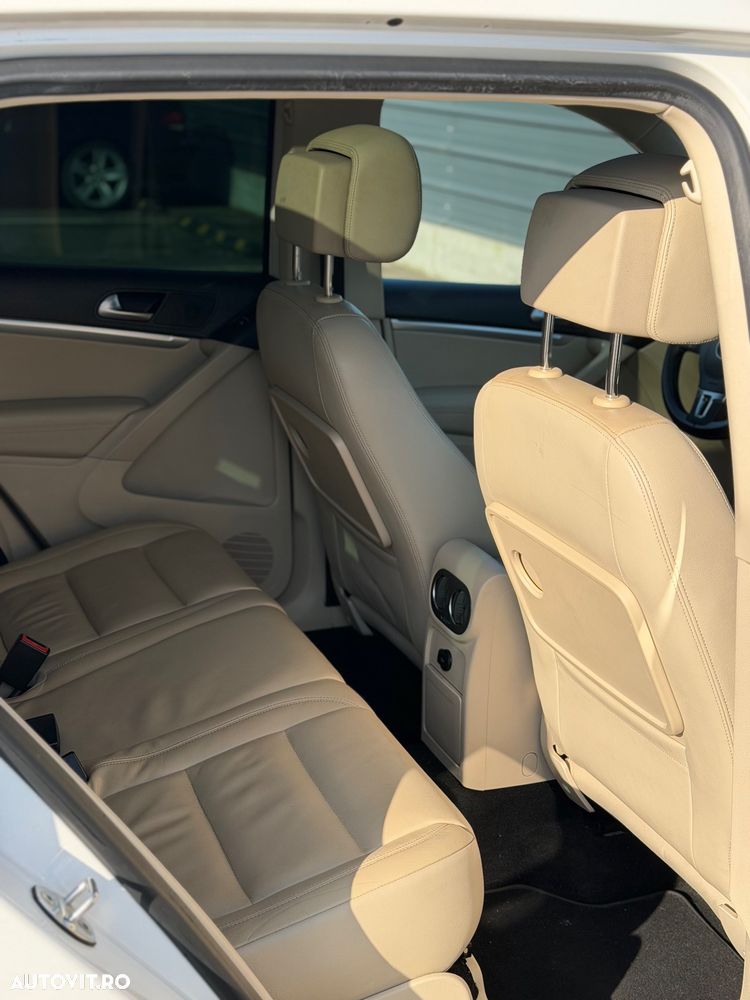 Volkswagen Tiguan 2.0 TDI DPF 4Motion DSG Exclusive - 16