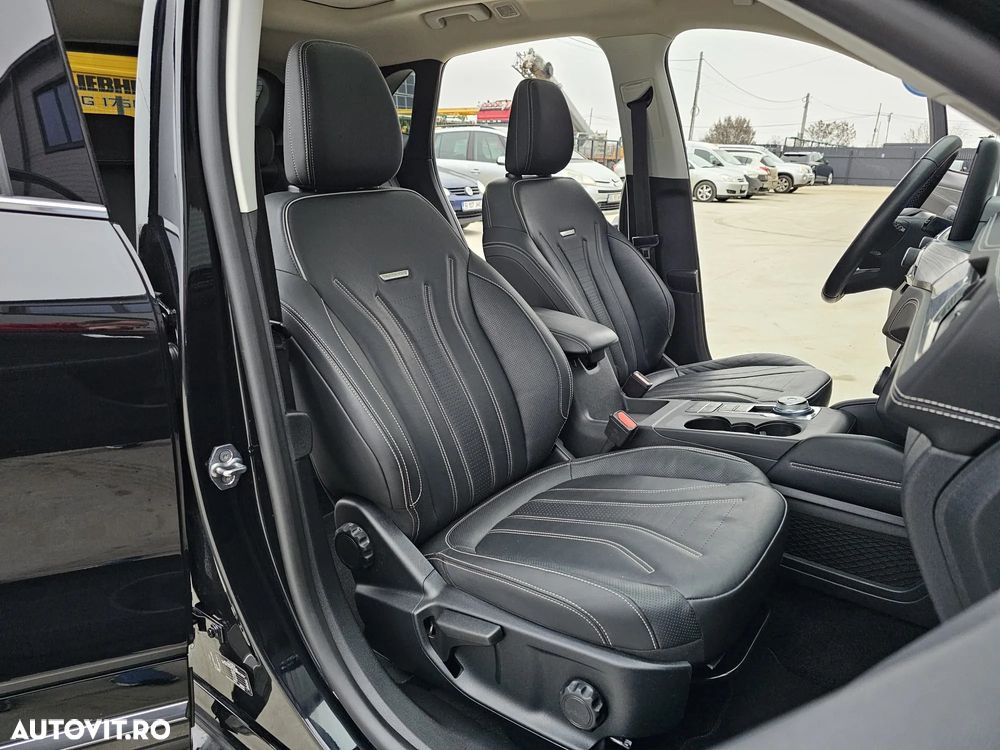 Ford Kuga 2.5 Duratec PHEV Vignale - 17
