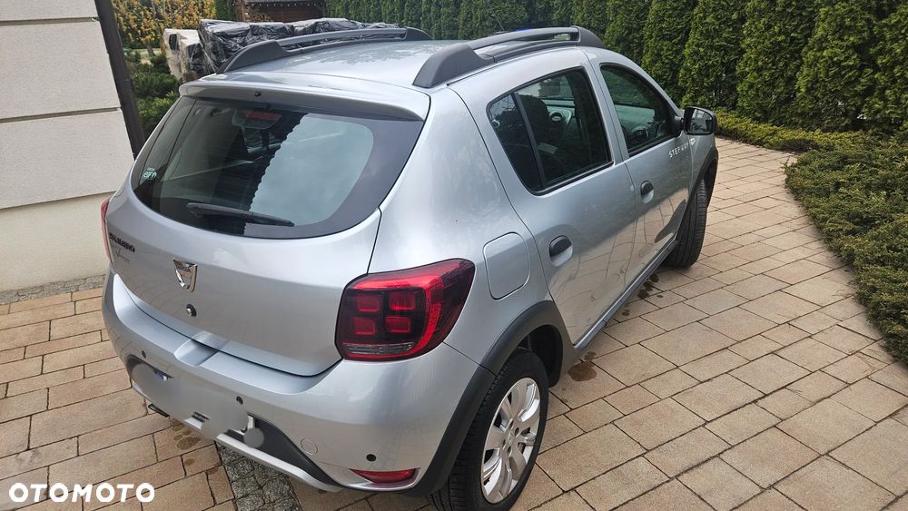 Dacia Sandero 0.9 TCe SL Celebration S&S - 5