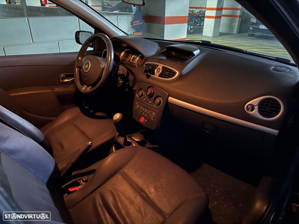 Renault Clio 1.2 16V SE Storia Dynamique - 7
