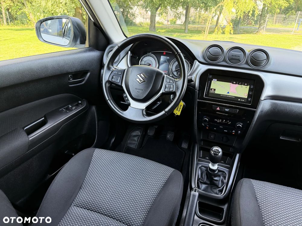 Suzuki Vitara 1.4 Boosterjet SHVS Premium 2WD - 14