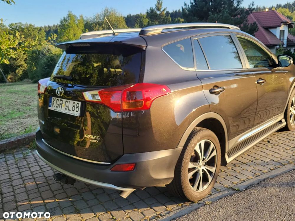 Toyota RAV4 2.0 D-4D Premium - 6