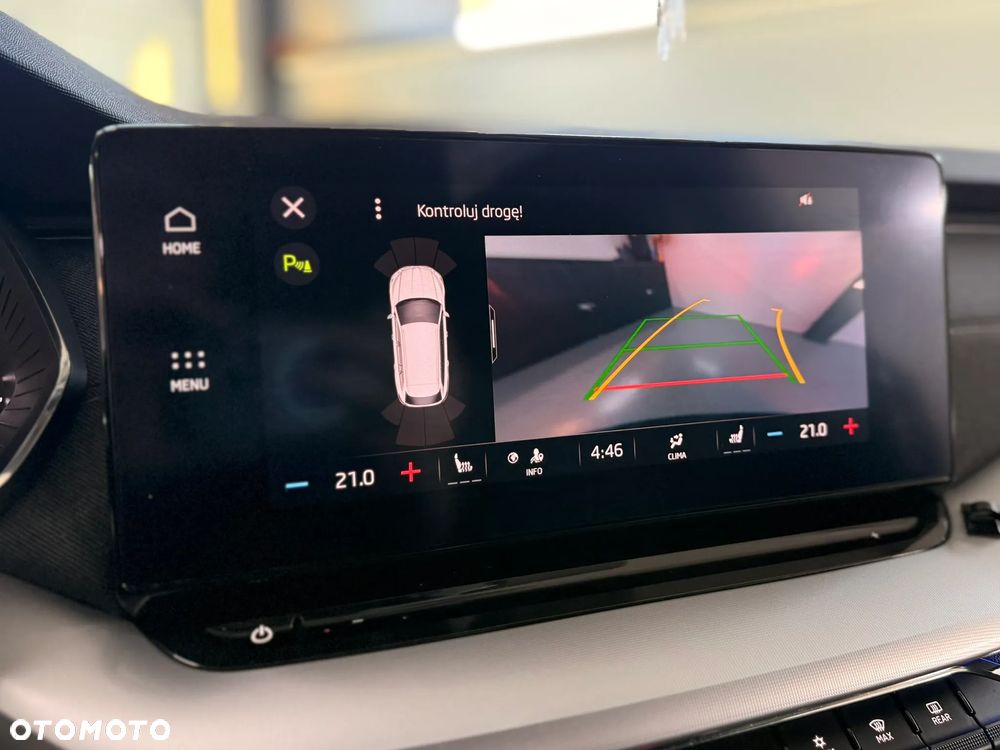 Skoda Octavia 2.0 TDI Sportline DSG - 17