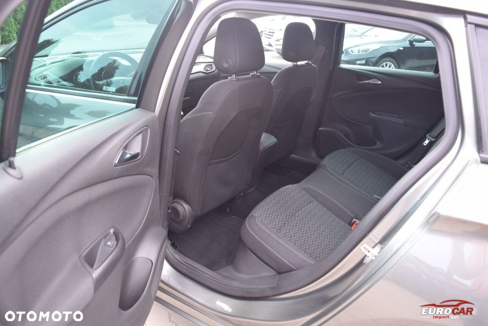 Opel Astra 1.4 Turbo Dynamic - 17