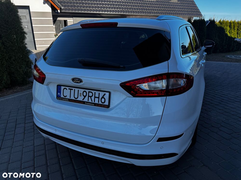 Ford Mondeo 2.0 EcoBlue Titanium - 13