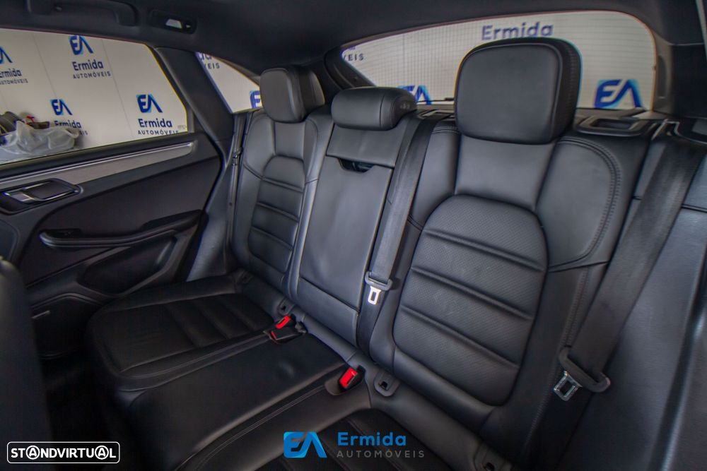 Porsche Macan S All Weather - 24