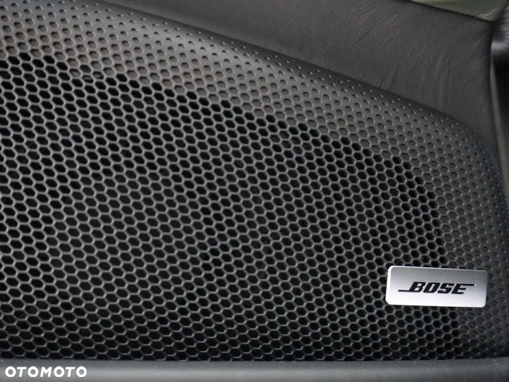 Porsche Panamera 4 E-Hybrid PHEV - 22