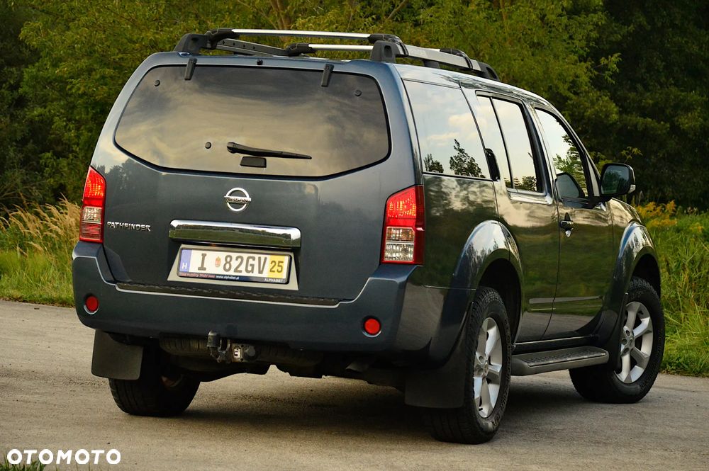Nissan Pathfinder 2.5 dCi Comfort - 16