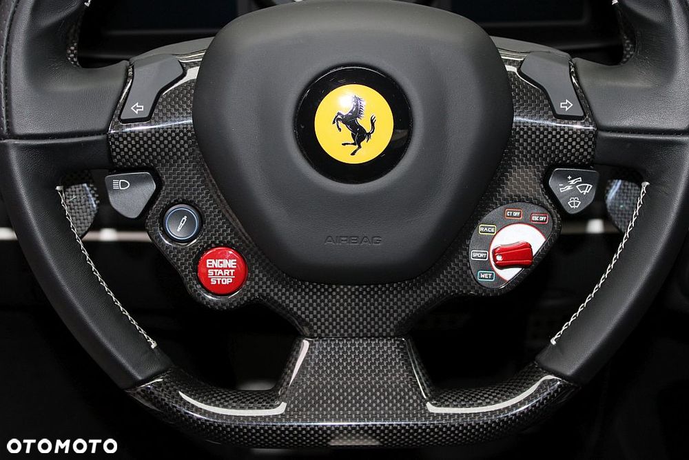 Ferrari 488 Pista - 24