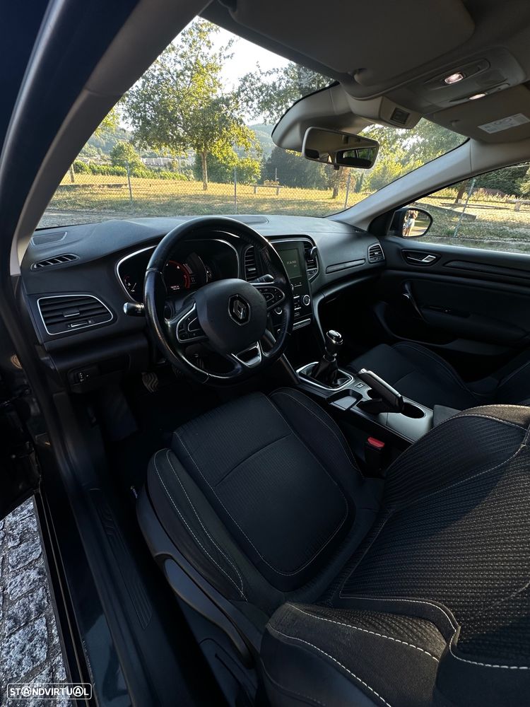 Renault Mégane Sport Tourer ENERGY dCi 110 LIMITED - 4