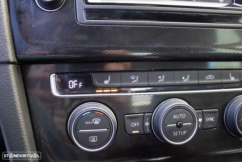 VW Golf 2.0 TSi GTi DSG - 28