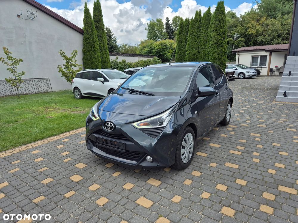 Toyota Aygo x - 3