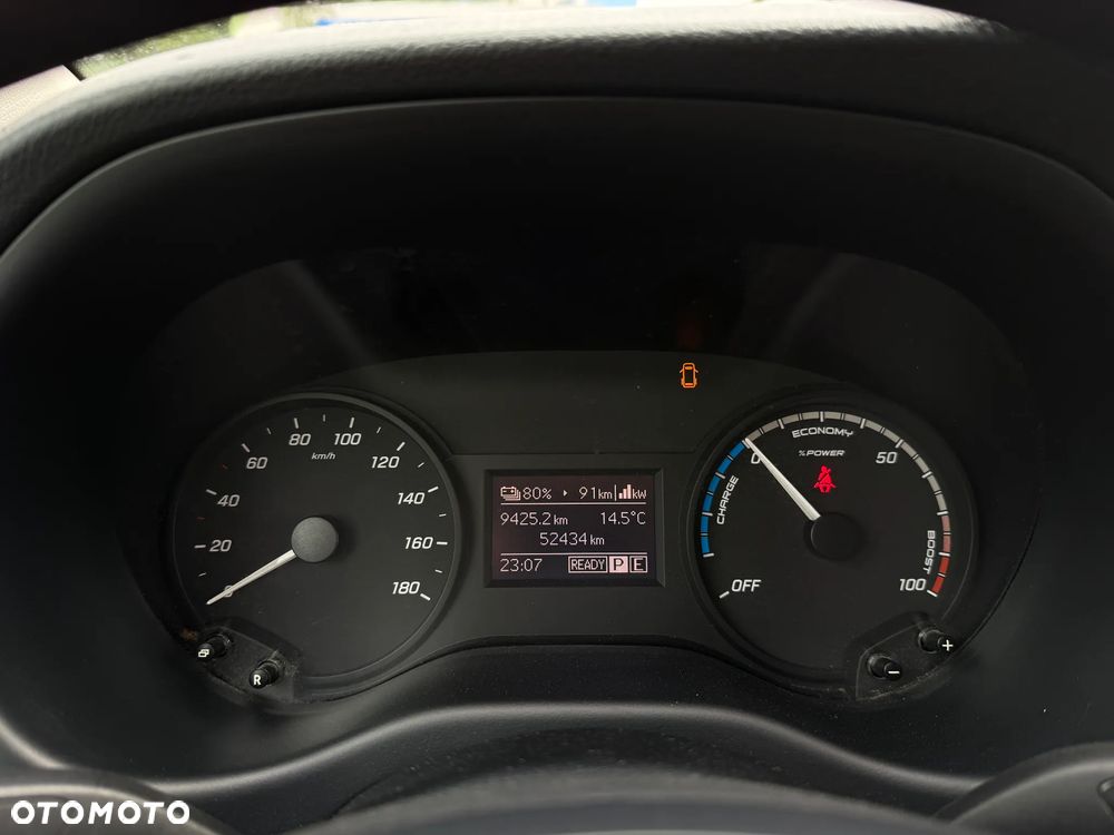 Mercedes-Benz eVITO Long - 10