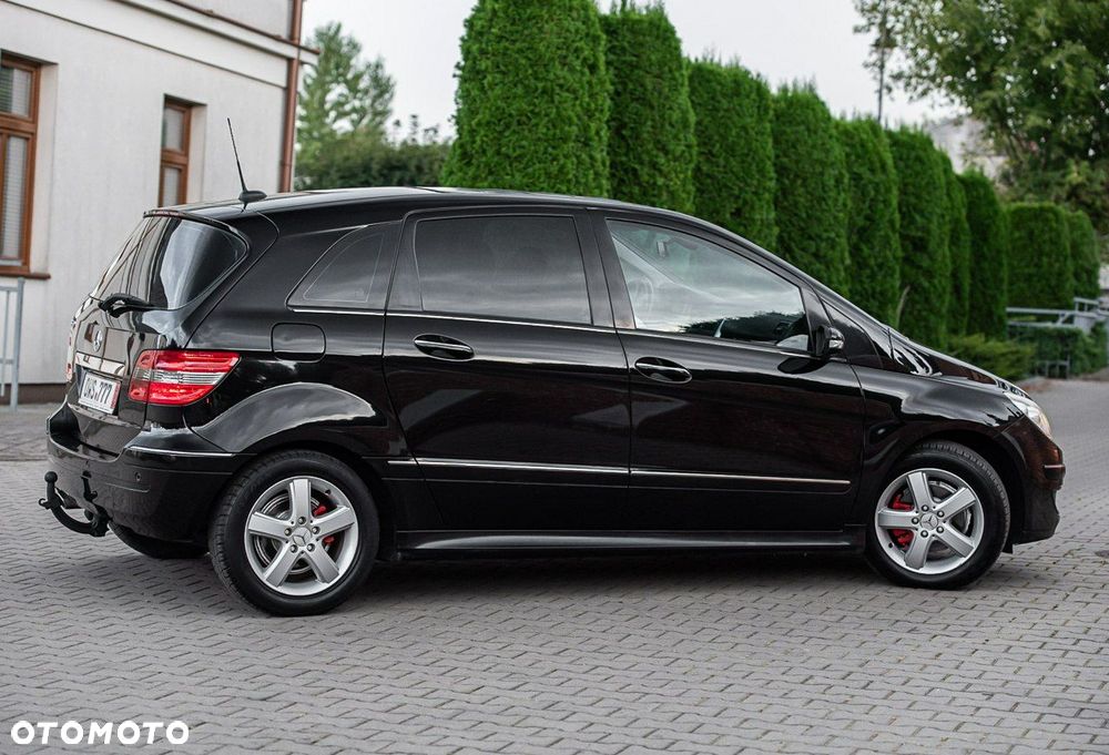 Mercedes-Benz Klasa B 150 Special Edition - 18