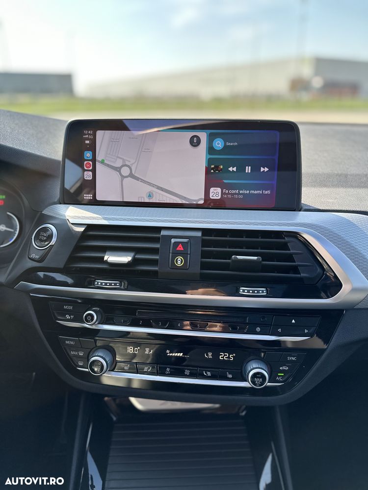 BMW X3 2018 — imagine 24
