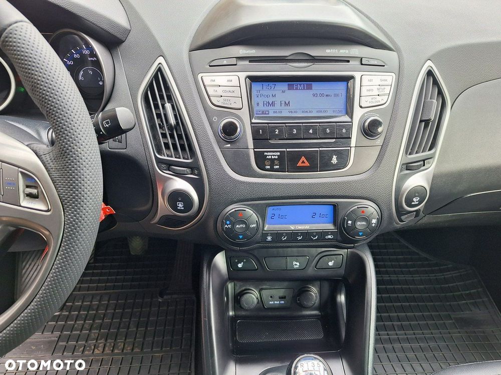 Hyundai i30 1.4 FIFA WM Edition - 24