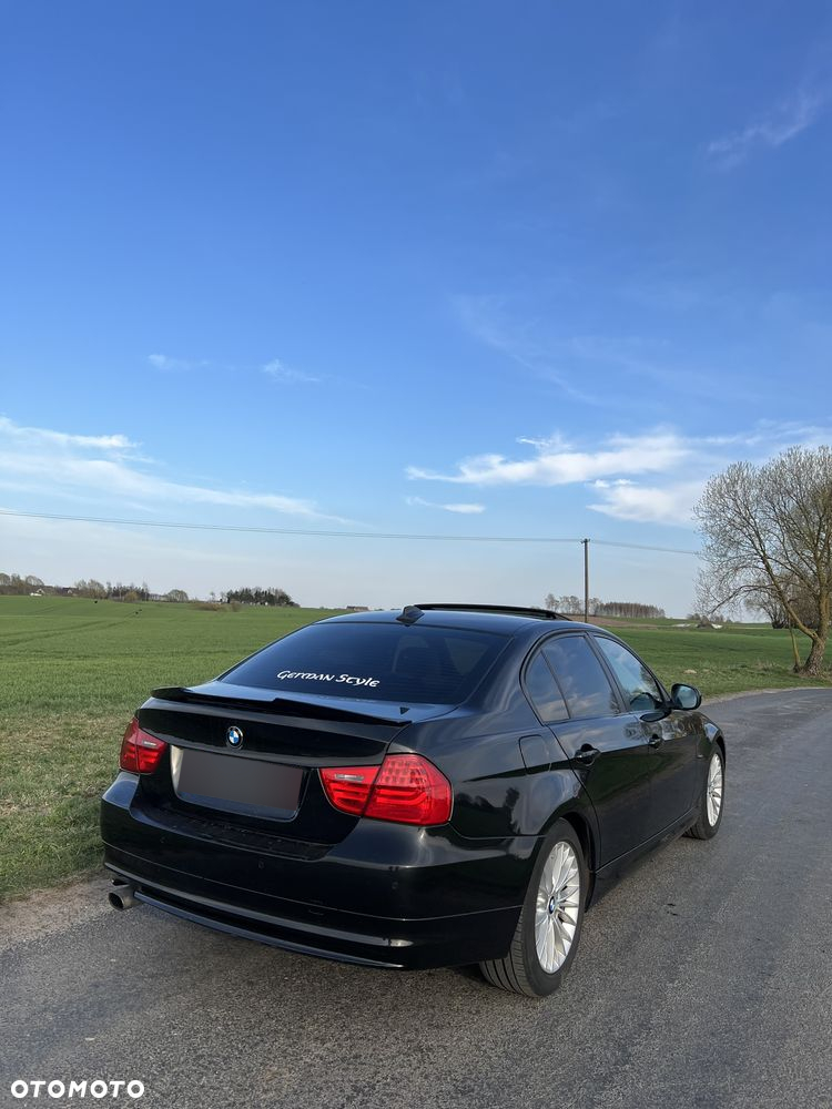 BMW Seria 3 320d - 4