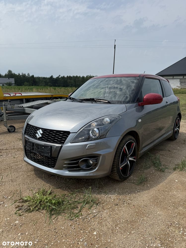Suzuki Swift - 1