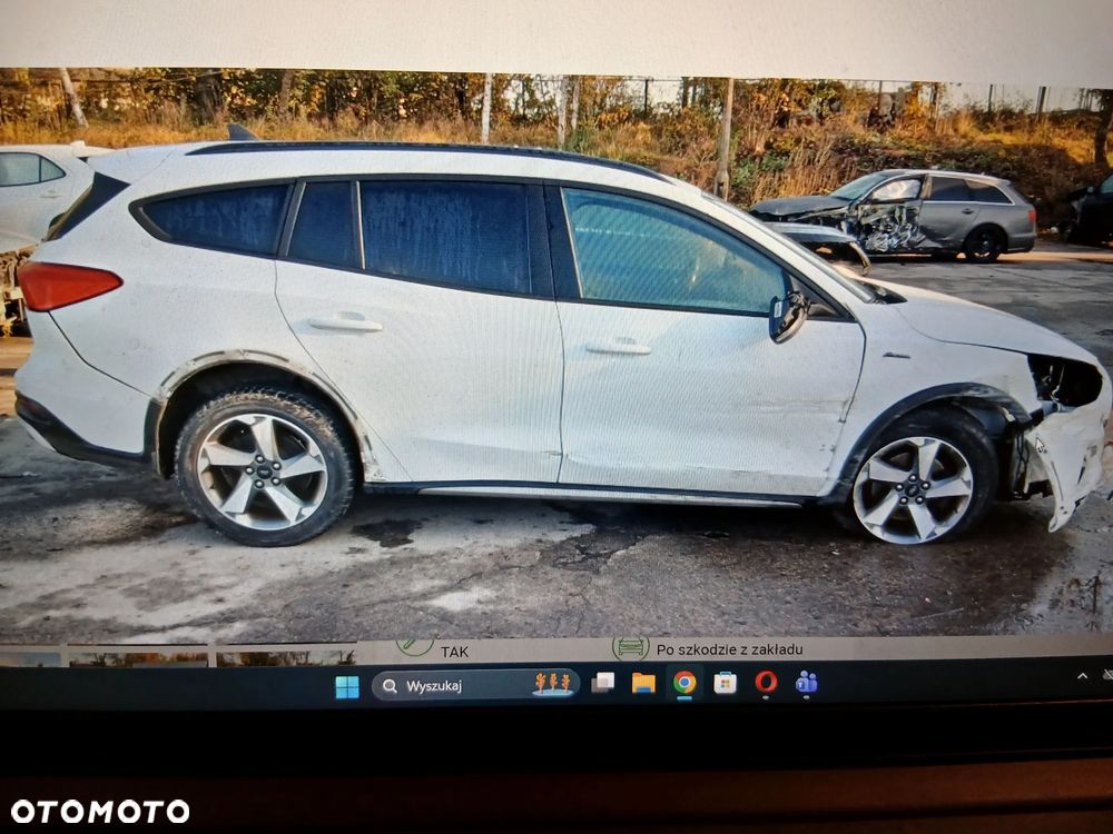 Ford Focus - 10