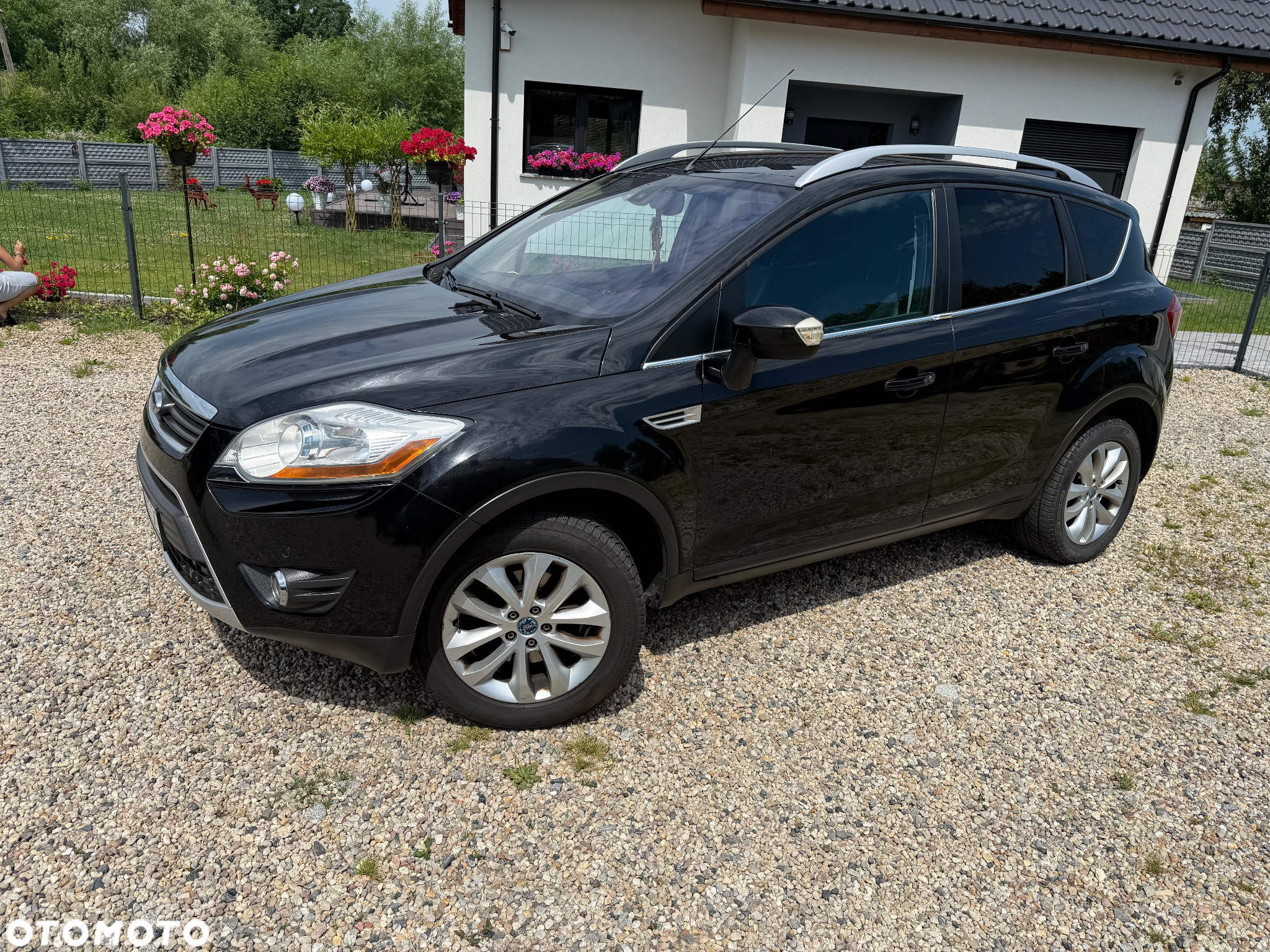 Ford Kuga - 2