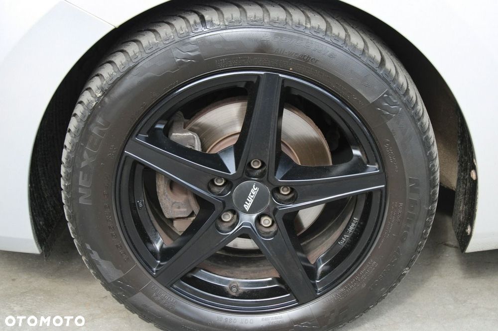 Hyundai i30 1.4 YES - 33